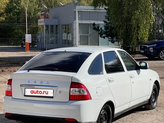 2011 Lada (ВАЗ) Priora I, белый, 295000 рублей, вид 3