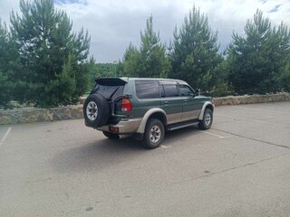 1996 Mitsubishi Challenger I, зелёный, 880000 рублей, вид 3