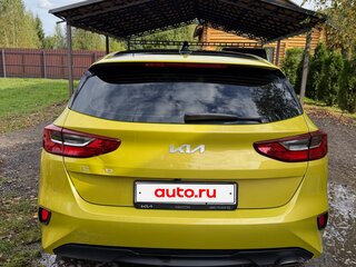 2021 Kia Ceed III Рестайлинг, жёлтый, 1850000 рублей, вид 5