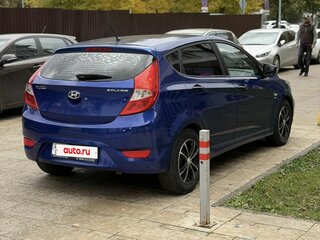 2013 Hyundai Solaris I, синий, 620000 рублей, вид 5
