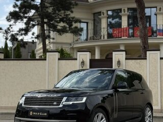 2022 Land Rover Range Rover P530 MHEV V, чёрный, 16777777 рублей, вид 2