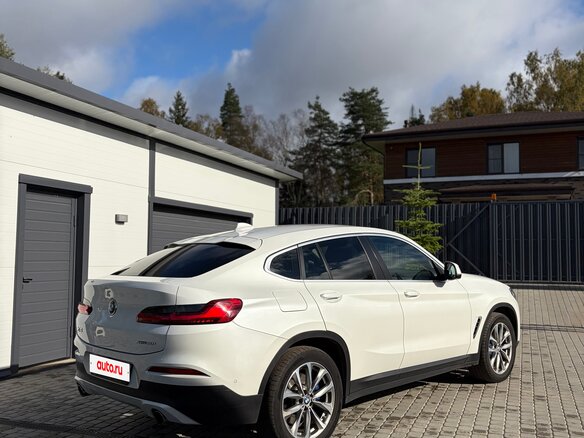 2019 BMW X4 30i II (G02), белый, 3700000 рублей - вид 3
