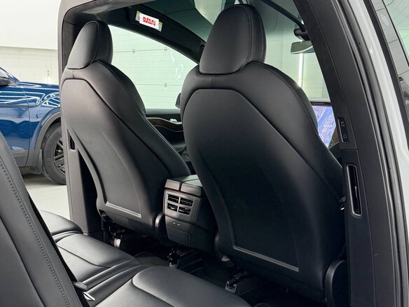 2020 Tesla Model X 100D I, белый, 5600000 рублей - вид 3