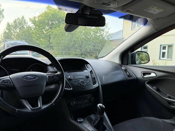 2017 Ford Focus III Рестайлинг, чёрный, 1000000 рублей - вид 5