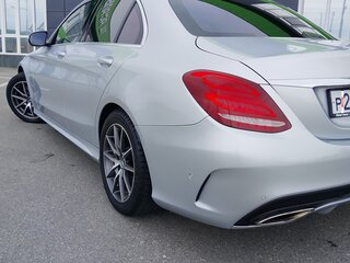 2015 Mercedes-Benz C-Класс 180 IV (W205), серебристый, 1700000 рублей, вид 4
