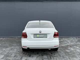 2020 Volkswagen Polo V Рестайлинг, белый, 930000 рублей, вид 4