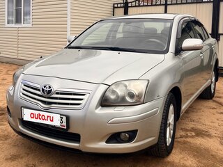 2006 Toyota Avensis II Рестайлинг, серебристый, 820000 рублей, вид 3