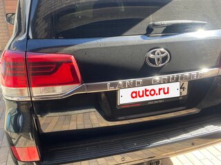 2015 Toyota Land Cruiser 200 Series Рестайлинг 2, чёрный, 4600000 рублей, вид 3