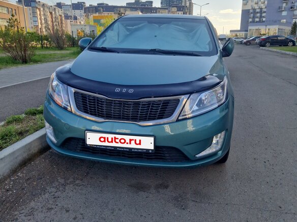 2012 Kia Rio 5-speed III, зелёный, 850000 рублей