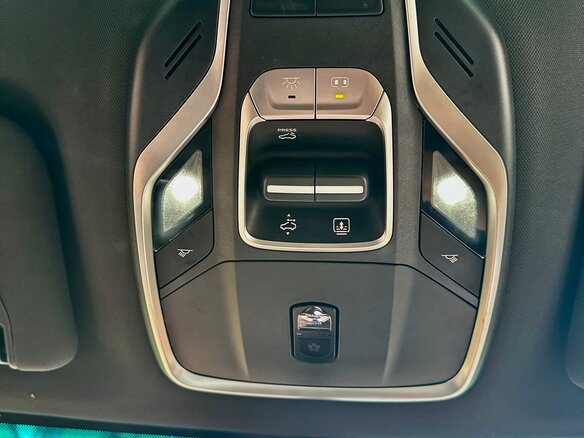2022 Geely Coolray I, синий, 1405000 рублей - вид 17