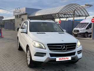 2015 Mercedes-Benz M-Класс 300 III (W166), белый, 2599000 рублей, вид 1