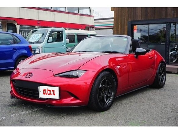 2022 Mazda Roadster IV (ND), красный - вид 3