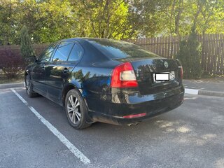 2013 Skoda Octavia II (A5) Рестайлинг, чёрный, 600000 рублей, вид 5