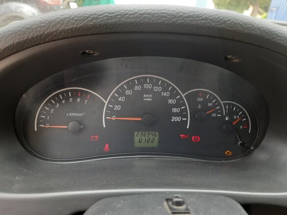 2013 Lada (ВАЗ) Priora I Рестайлинг, серебристый, 300000 рублей - вид 7
