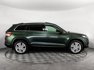 2019 Skoda Kodiaq I, зелёный, 2799000 рублей, вид 4