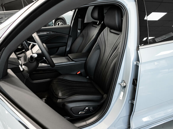 2026 Geely Preface I, серый, 3434990 рублей - вид 7