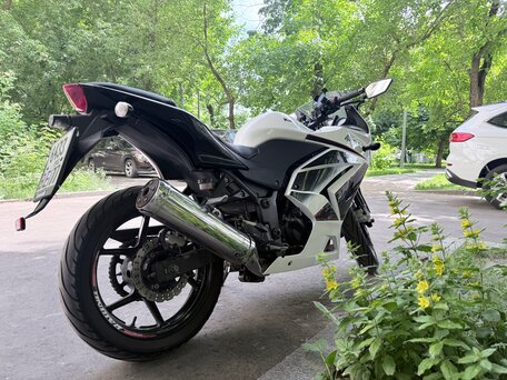 2011 Kawasaki Ninja 250R, белый, 250000 рублей, вид 5