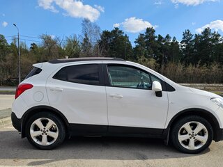 2013 Opel Mokka I, белый, 720000 рублей, вид 2
