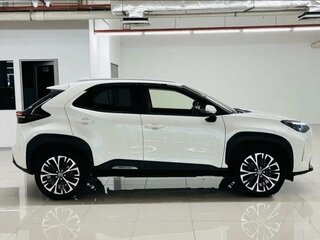 2023 Toyota Yaris Cross I, белый, 1510000 рублей, вид 4