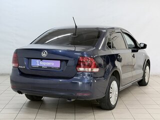 2015 Volkswagen Polo V Рестайлинг, синий, 899000 рублей, вид 4
