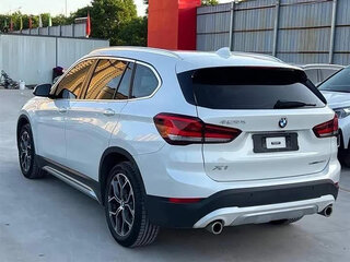 2021 BMW X1 18i sDrive II (F48) Рестайлинг, белый, 2200000 рублей, вид 4