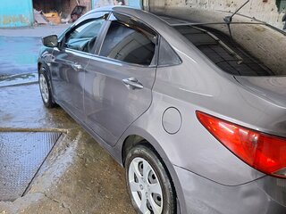 2014 Hyundai Solaris I Рестайлинг, серый, 528000 рублей, вид 5