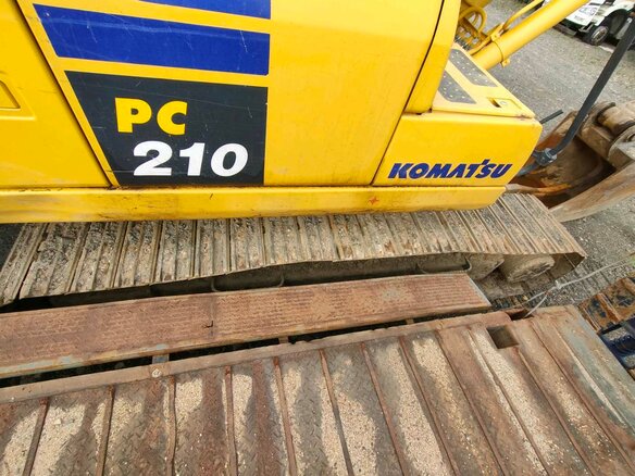 2022 Komatsu PC210, жёлтый, 10320000 рублей - вид 8