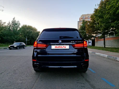 2017 BMW X5 30d III (F15), чёрный, 3600000 рублей, вид 5