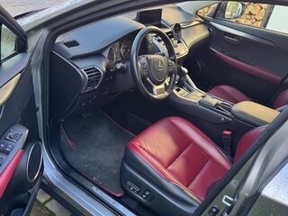 2020 Lexus NX 300 I Рестайлинг, серый, 3600000 рублей, вид 5