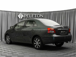 2008 Toyota Yaris II, серый, 590000 рублей, вид 4