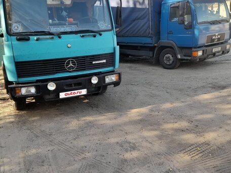 1988 Mercedes-Benz 814, голубой, 750000 рублей, вид 1