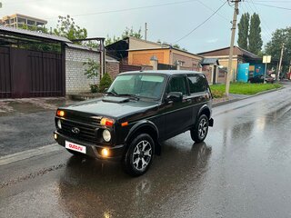 2021 Lada (ВАЗ) 2121 (4x4) Urban I Рестайлинг (2020), чёрный, 850000 рублей, вид 2