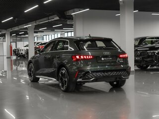 2026 Audi A3 Sportback 35 TFSI IV (8Y) Рестайлинг, зелёный, 4100000 рублей, вид 4