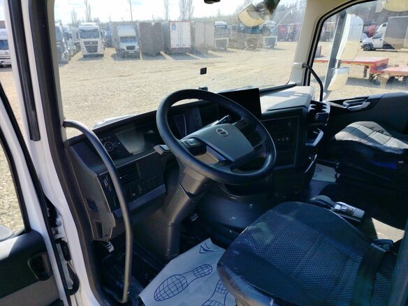 2023 Volvo FH, белый, 12502000 рублей - вид 7