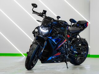 2023 BMW M 1000 R, чёрный, 2450000 рублей, вид 1