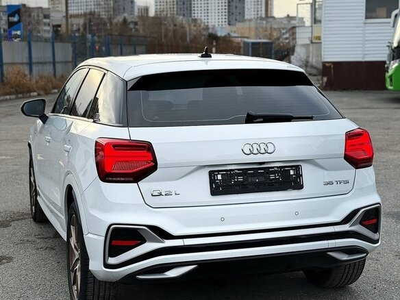 2022 Audi Q2 L 35 TFSI I Рестайлинг, белый, 1955000 рублей - вид 5