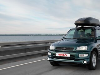 1999 Toyota RAV4 I (XA10), зелёный, 790000 рублей, вид 1