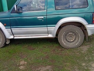 1994 Mitsubishi Pajero II, зелёный, 350000 рублей, вид 3