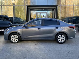 2017 Kia Rio IV, серый, 889000 рублей, вид 2