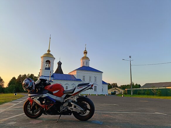 2001 Honda CBR 929RR Fireblade, белый, 340000 рублей - вид 1