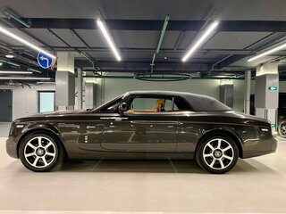 2014 Rolls-Royce Phantom VII Рестайлинг (Series II), чёрный, 69900000 рублей, вид 3