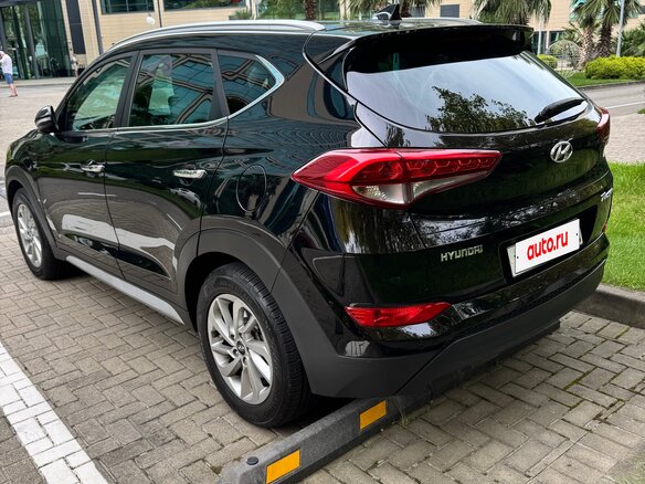 2017 Hyundai Tucson III, чёрный, 2320000 рублей - вид 6