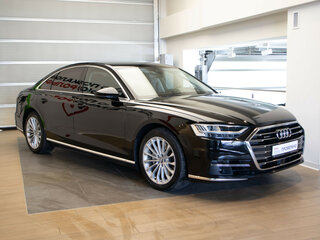 2018 Audi A8 50 TDI IV (D5), чёрный, 4750000 рублей, вид 3