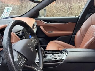 2018 Maserati Levante Diesel I, серый, 3600000 рублей, вид 5