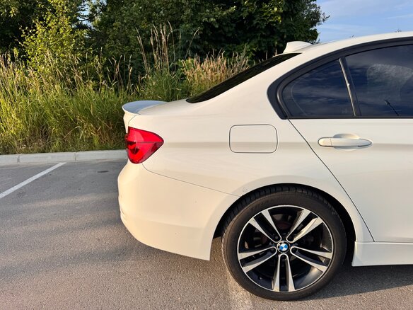 2016 BMW 3 серии 320d xDrive VI (F3x) Рестайлинг, белый, 2200000 рублей - вид 9