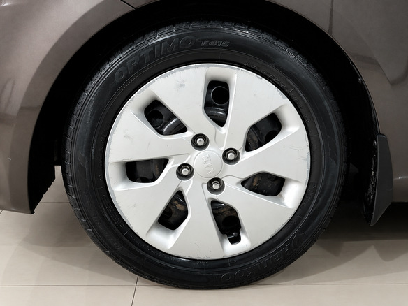 2015 Kia Rio III Рестайлинг, коричневый, 990000 рублей - вид 14