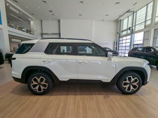 2025 KGM Torres, белый, 4920000 рублей, вид 4