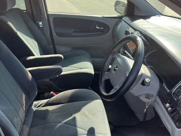2001 Mazda MPV II (LW), серебристый, 400000 рублей - вид 5