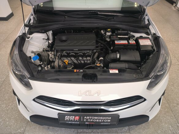 2021 Kia Ceed III Рестайлинг, белый, 1850000 рублей - вид 27