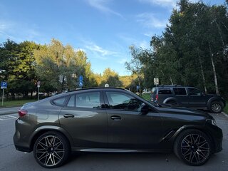 2021 BMW X6 M Competition III (F96), серый, 11500000 рублей, вид 3